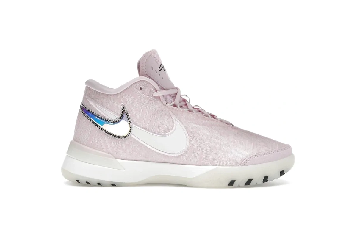 Nike Lebron NXXT Genisus